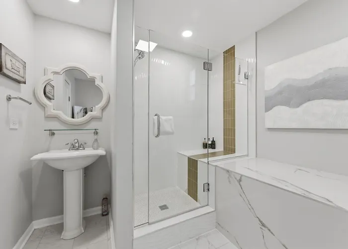 Appartement Ukrainian Village 2 Bd 2ba - Steps From Division *