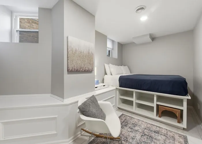 Ukrainian Village 2 Bd 2ba - Steps From Division Appartement